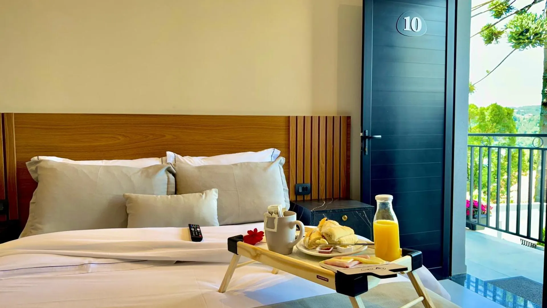 Apartment Villa Cristalle - Campos Do Jordao Brazil